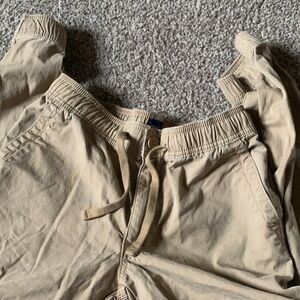 Gap men’s khaki jogger size xs